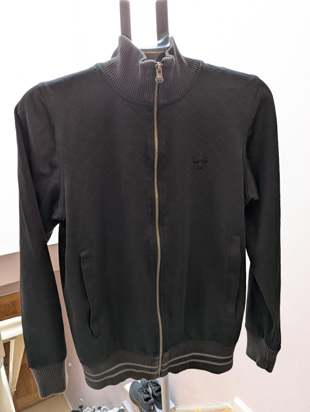 Hummel Size S In Season Julian Zip Jacket